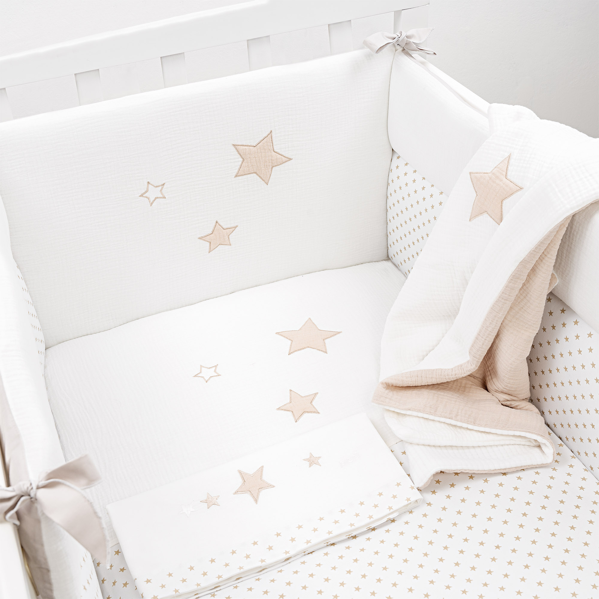 Copertina Star in mussola e micropile per culla, carrozzina e co-sleeping cm 65 x 90 - Tortora - immagine 2