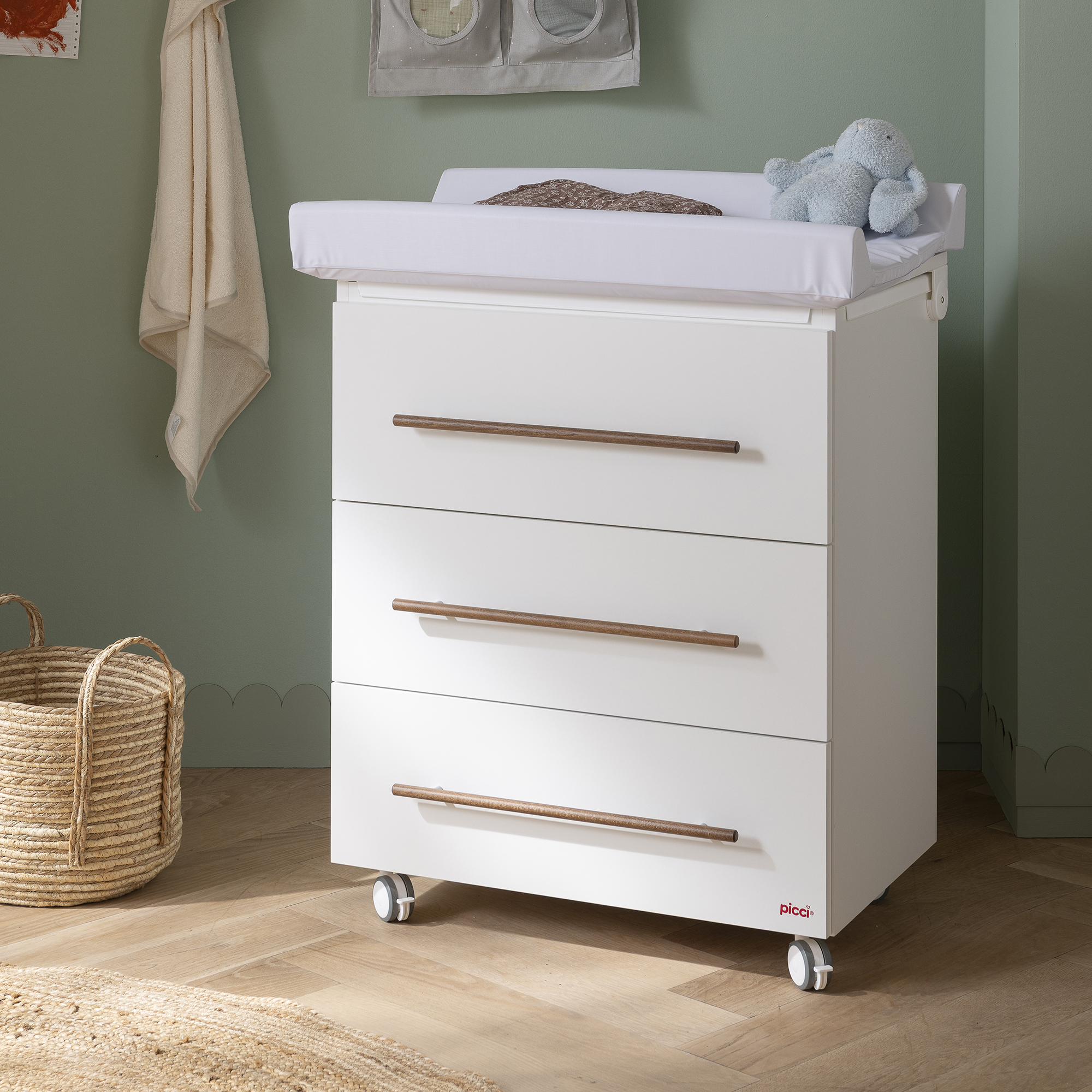 Comò SWING - maniglie e basamento tortora cm 90,6 x 55 x h 90